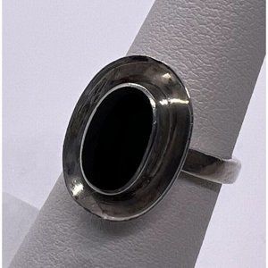 925 STERLING SILVER & ONYX  RING SOMA SIZE 5